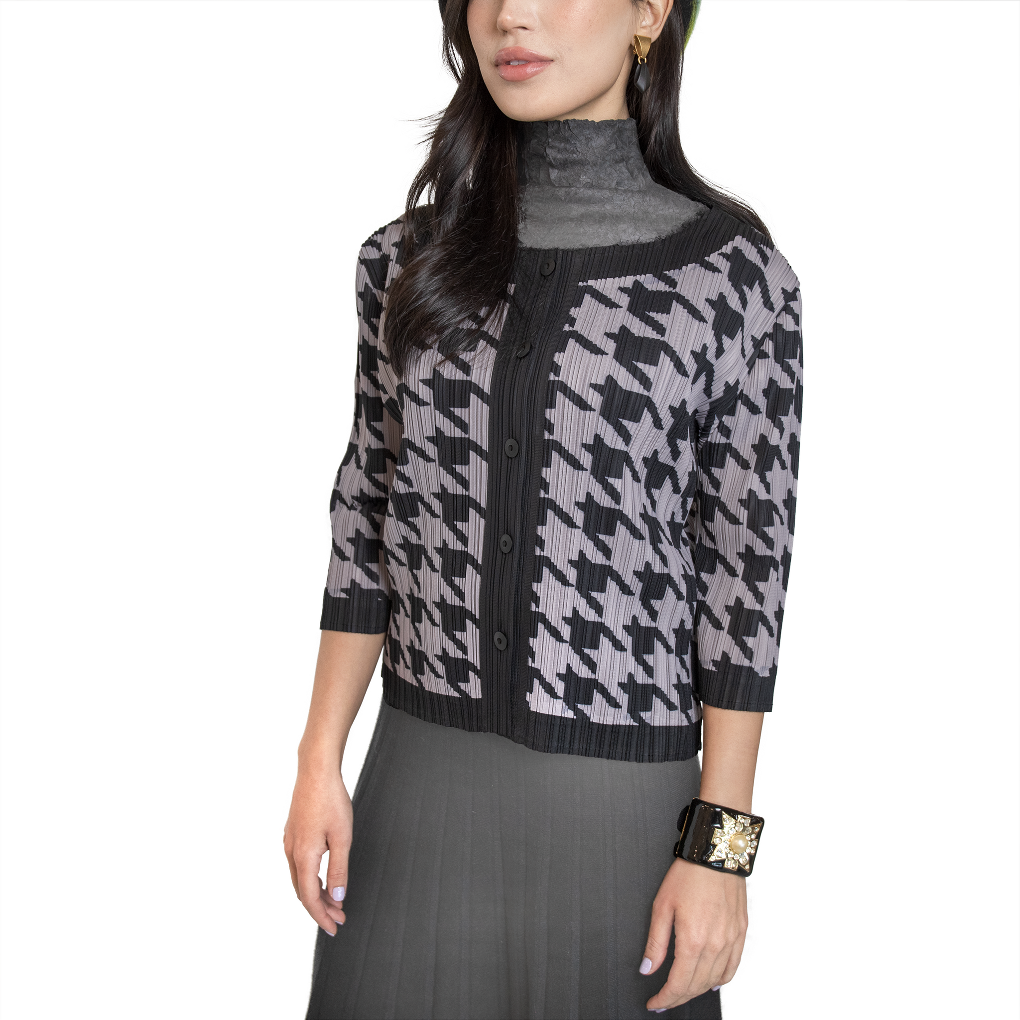 Houndstooth pleated round neck cardigan